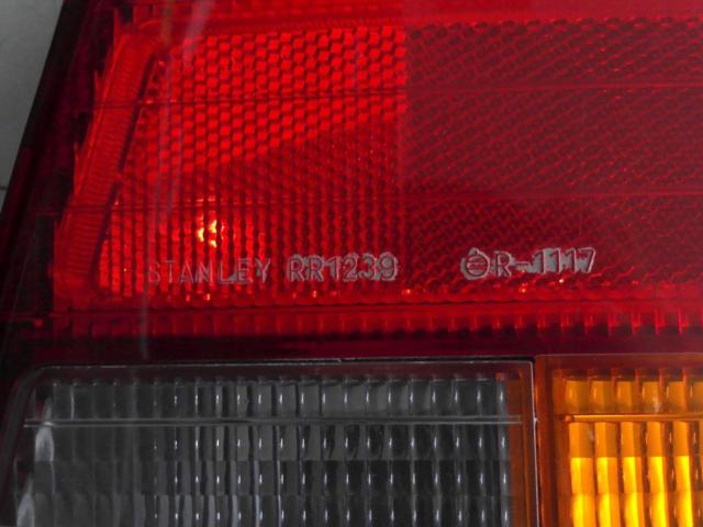 HONDA オデッセイ RA2 純正テール
