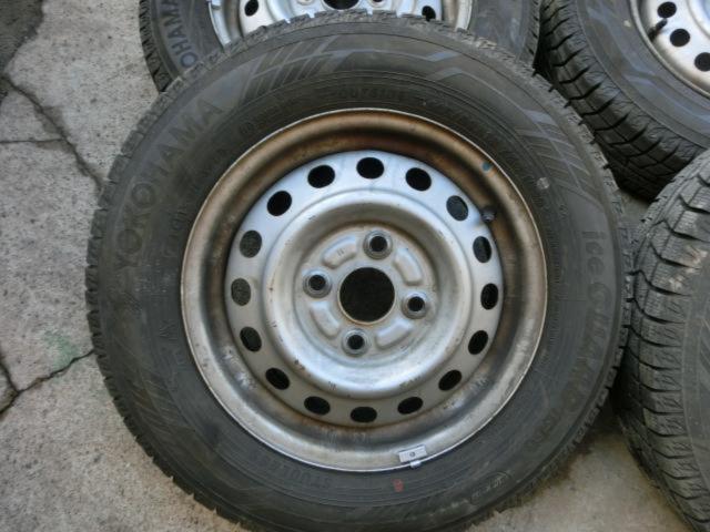 メーカー不明 スチールホイール  + YOKOHAMA(ヨコハマ) ICE GUARD IG60