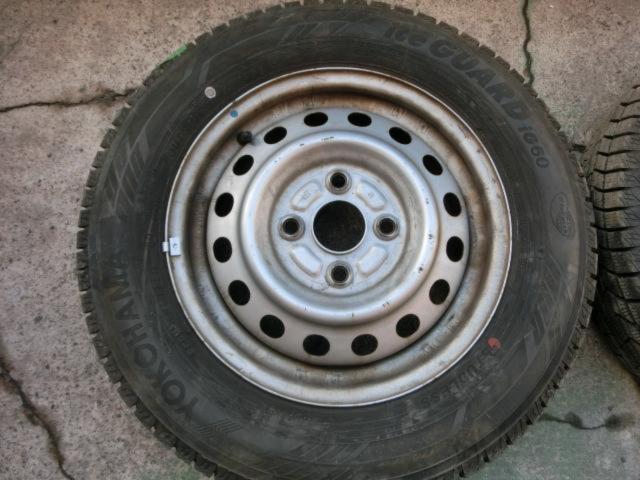 メーカー不明 スチールホイール  + YOKOHAMA(ヨコハマ) ICE GUARD IG60