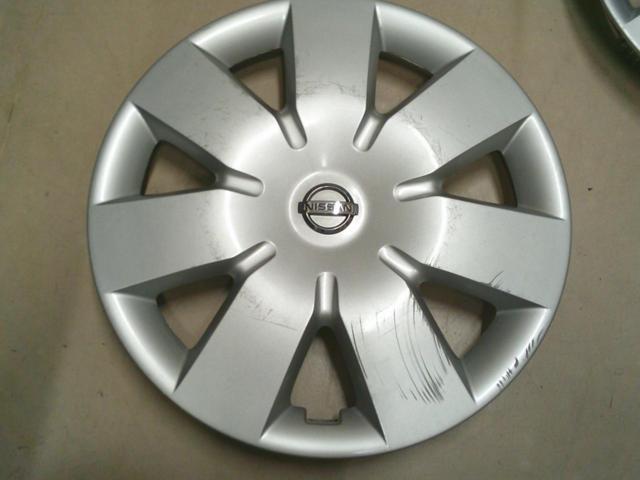 日産純正 ノート/E12 40315 1U600 14インチ ホイールキャップ 4枚セット