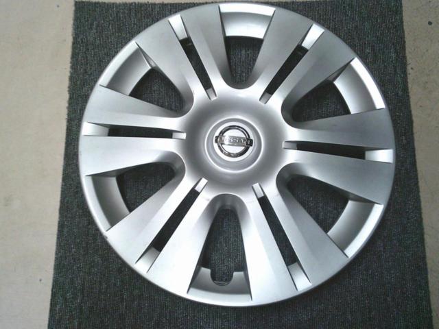 日産純正 15インチ ホイールキャップ 4枚セット