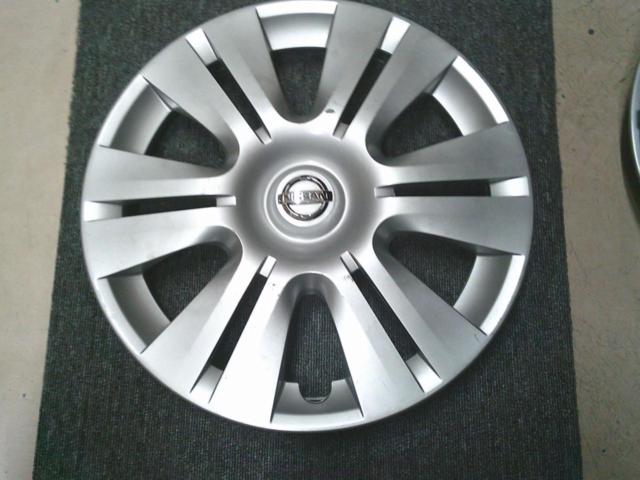 日産純正 15インチ ホイールキャップ 4枚セット