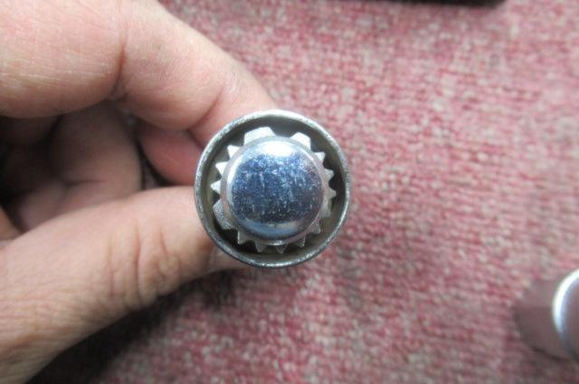 KYO-EI
BullLock Regard Lock Bolts
+
Unknown Manufacturer
Lag bolts