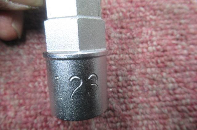 KYO-EI
BullLock Regard Lock Bolts
+
Unknown Manufacturer
Lag bolts