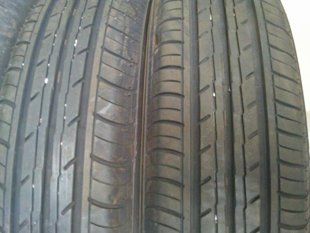 YOKOHAMA BluEarth-ES
ES32