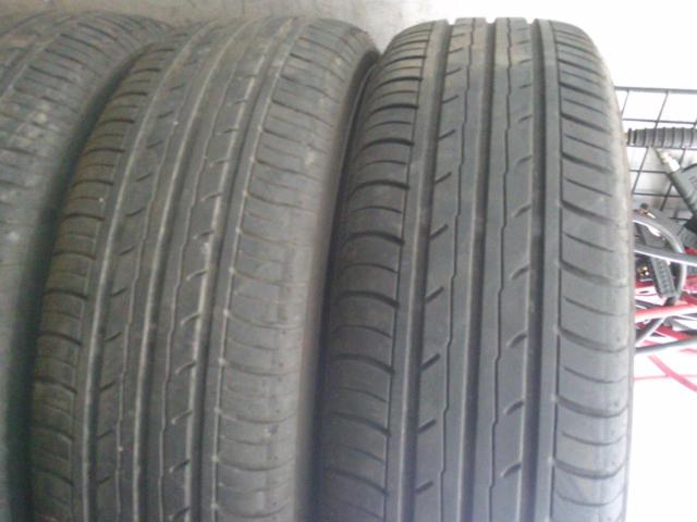 YOKOHAMA BluEarth-ES
ES32