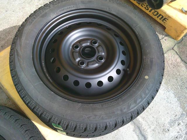 ダイハツ純正(DAIHATSU)  スチールホイール  + BRIDGESTONE(ブリヂストン) BLIZZAK VRX