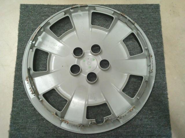 Toyota genuine
16 inches
Wheel cap
4 sheets set