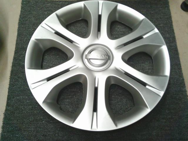 Nissan genuine
14 inches
Wheel cap
4 sheets set
