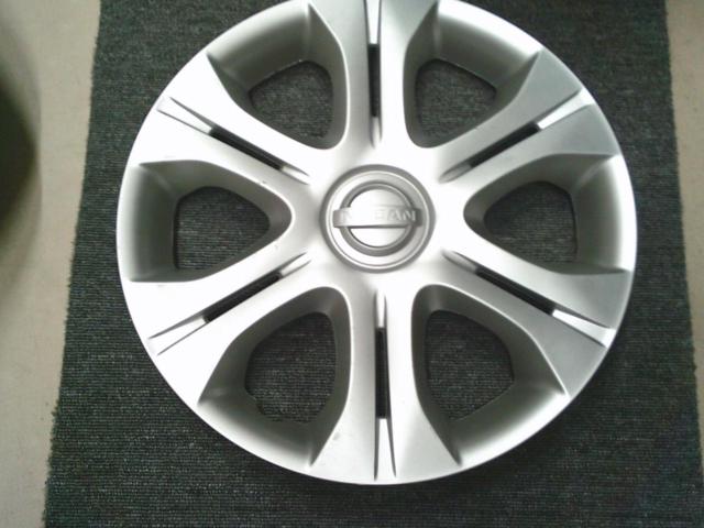 Nissan genuine
14 inches
Wheel cap
4 sheets set
