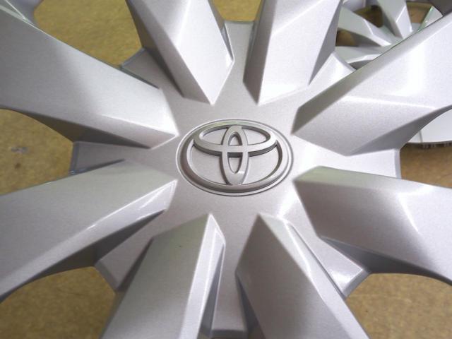 Toyota genuine
Genuine Corolla Touring Steel Wheel Covers
15 inches
4 sheets set