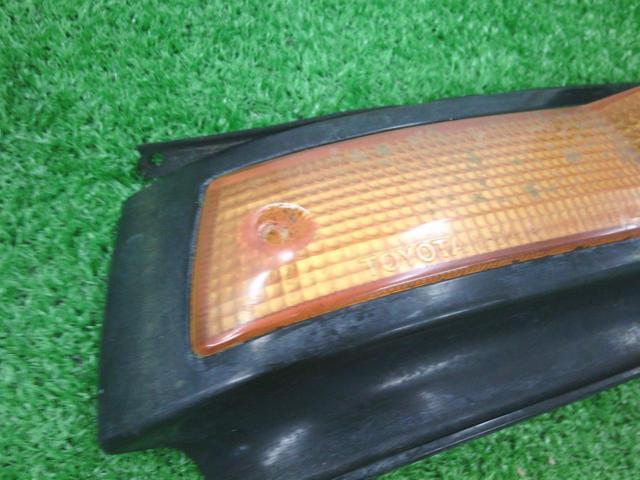 TOYOTA 純正サイドウインカーレンズ LH(助手席) 12-204 AE86 前期 スプリンタートレノ