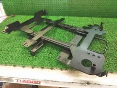 【カワイ製作所】 シートレール D022R  右/運転席/R側