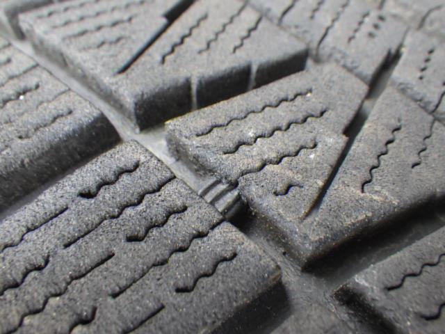 棚A NI1905-8009 BRIDGESTONE BLIZZAK REVO GZ 2本セット
