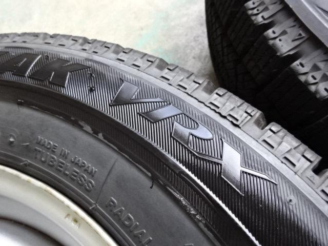 メーカー不明 スチールホイール  + BRIDGESTONE BLIZZAK VRX + BRIDGESTONE BLIZZAK VRX2
