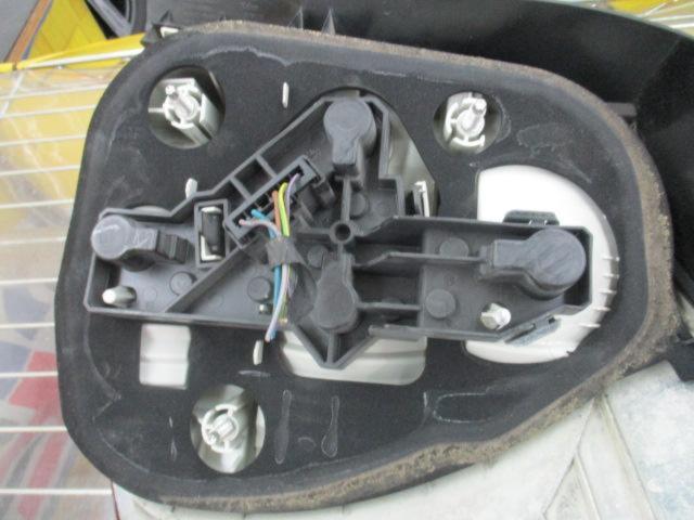 BMW 1シリーズE87 UF16 テールランプ