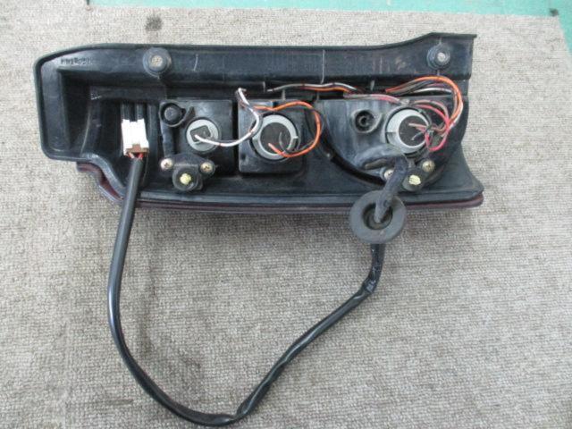 MITSUBISHI ekスポーツ H81W 純正テールランプ