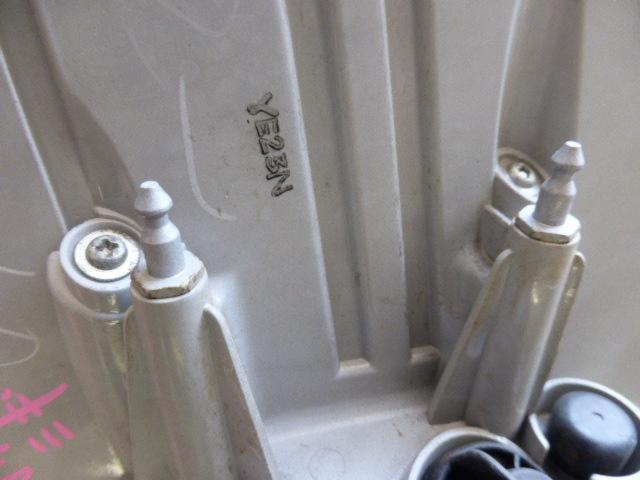 日産純正(NISSAN) ティアナ J32 右テールランプ