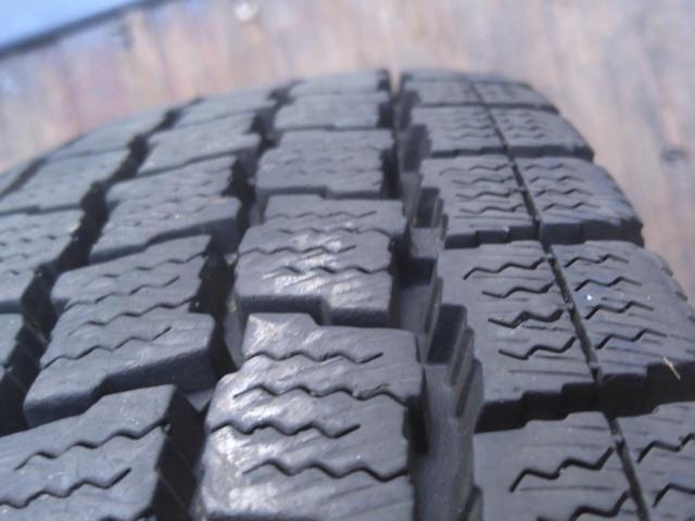 LVF  + GOODYEAR(グッドイヤー) ICENAV CARGO 6PR LT
