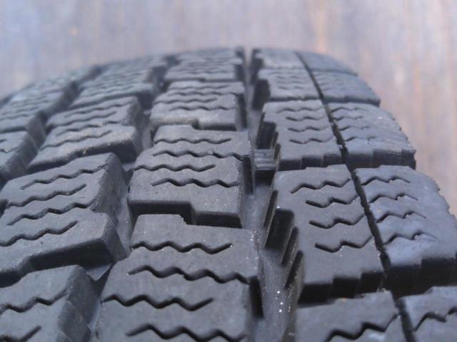 LVF  + GOODYEAR(グッドイヤー) ICENAV CARGO 6PR LT