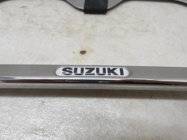 スズキ純正 ナンバーフレーム 1枚 BC001-550692
