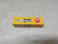 NGK スパークプラグ 3932 DCPR7E 1個のみ