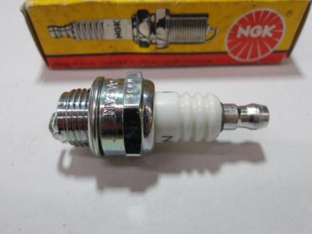 NGK スパークプラグ 5921 BM6A 1個のみ