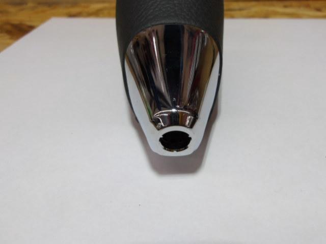 メーカー不明 レザーシフトノブ M8×P1.25
