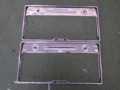 Toyota genuine
Metal license plate frame
2 pieces set