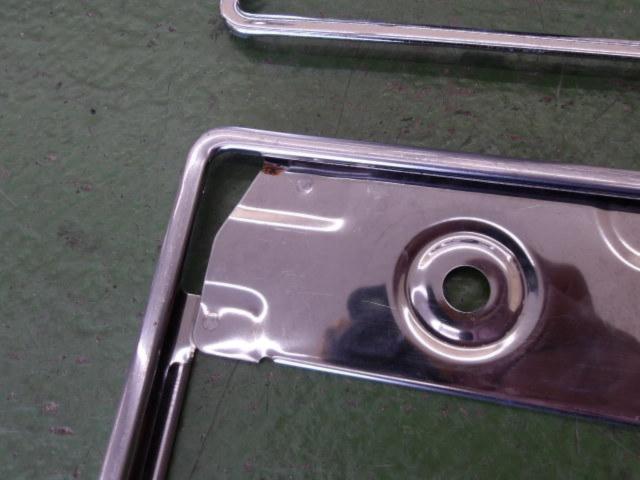 Toyota genuine
Metal license plate frame
2 pieces set