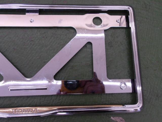 Honda genuine
Plating number frame
Front side only