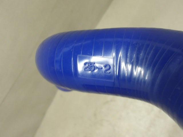 Unknown Manufacturer
Silicon
Radiator
Upper hose
Skyline GT-R
BNR32