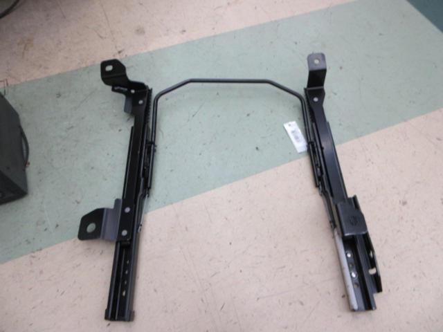 RECARO リクライニングシートレール