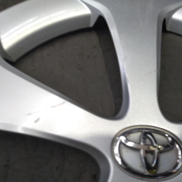 ★1枚売り★【トヨタ純正】ZVW30 プリウス後期純正ホイールキャップ