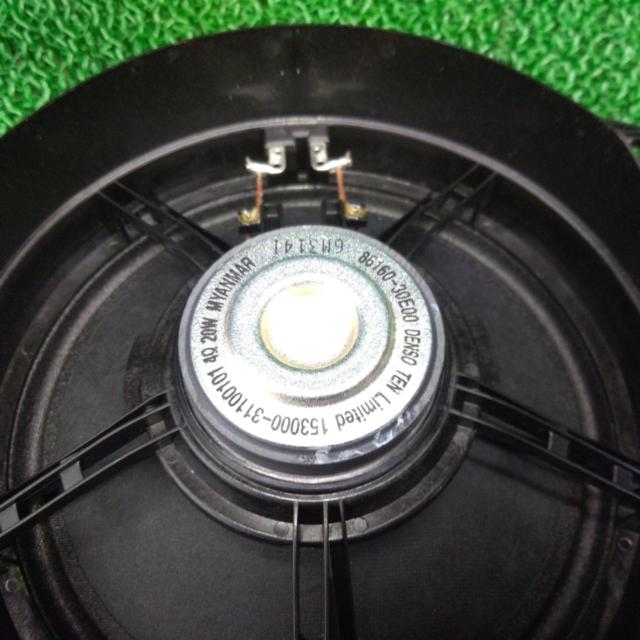 TOYOTA genuine
Speaker
86160-30E00