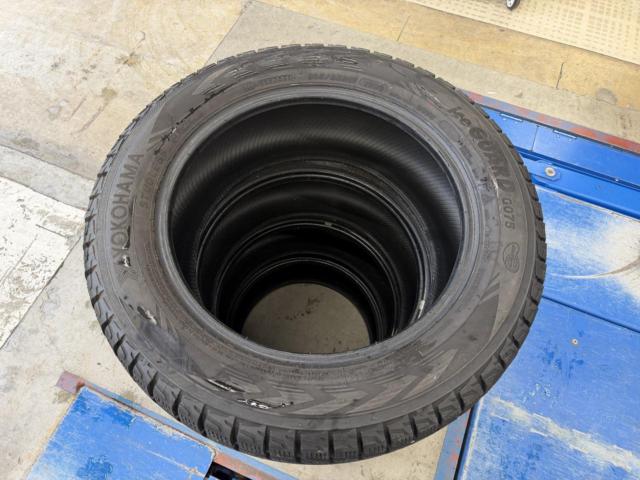 YOKOHAMA iceGUARD G075 235/55R17 103Q タイヤのみ4本セット