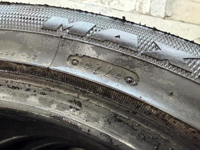 MAXTREK MAXIMUS M1 185/55R16 83H タイヤのみ4本セット