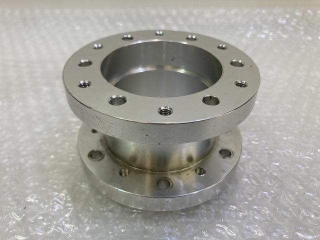 Unknown Manufacturer
Steering spacer