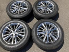 Toyota genuine
Toyota genuine
Crown Royal (180 series)
Special Edition (PREMIUM)
EDITION)
Genuine
Aluminum wheels + DUNLOP
LE
MANS
V