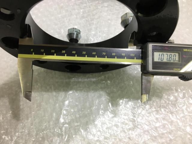 メーカー不明 ワイドトレッドスペーサー 32mm