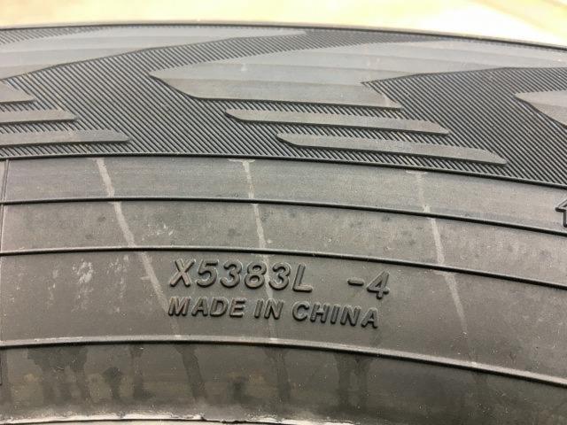 Unused YOKOHAMA tires
ICE
GUARD
SUV
G075
235 / 60-18
107T
XL
Four
