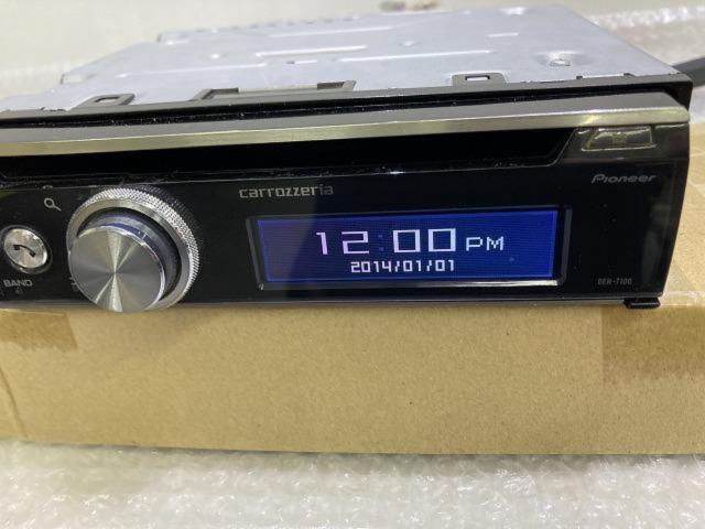 carrozzeria
DEH-7100
CD / USB / AUX / Bluetooth
2014 model
