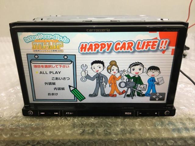 CR-Rozeria (not compatible with digital terrestrial broadcasting)
AVIC-RZ501-B1
Car model
CD/DVD/USB/SD/Bluetooth Audio