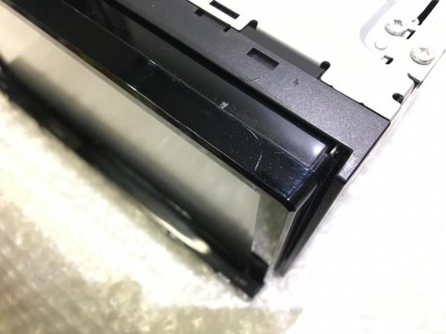 CR-Rozeria (not compatible with digital terrestrial broadcasting)
AVIC-RZ501-B1
Car model
CD/DVD/USB/SD/Bluetooth Audio