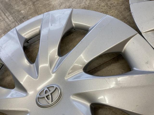 トヨタ スペイド純正 15インチ ホイールキャップ 4枚