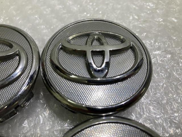 Toyota
Aqua genuine
Center cap
Four
