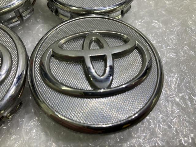 Toyota
Aqua genuine
Center cap
Four