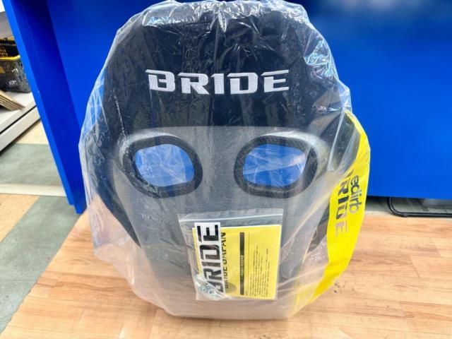 BRIDE ZETA IV グラデーションロゴ
