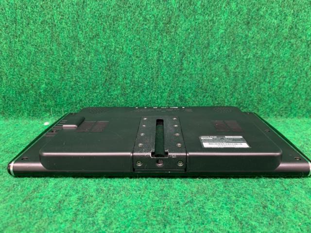 YH
ALPINE
PKH-M900SV
9-inch wide monitor