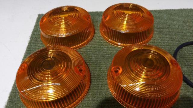 【Z1】 KAWASAKI純正 ウインカーレンズ4個セット